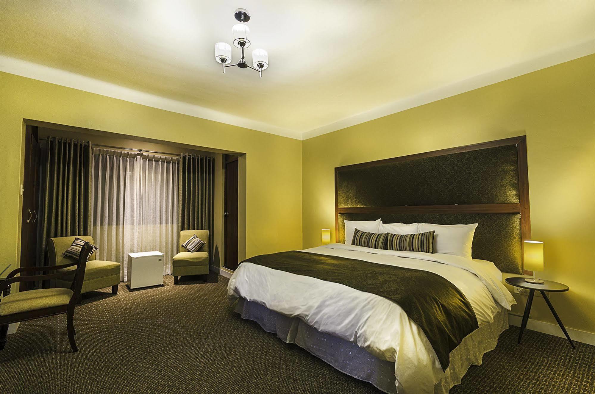 Los Leones Hotel Boutique Yanahuara Bagian luar foto