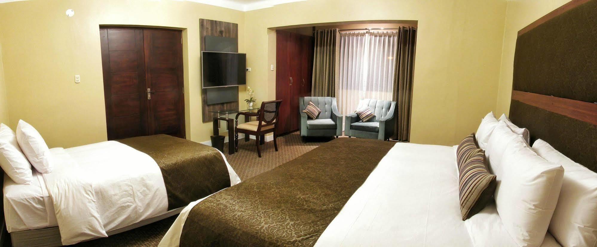 Los Leones Hotel Boutique Yanahuara Bagian luar foto